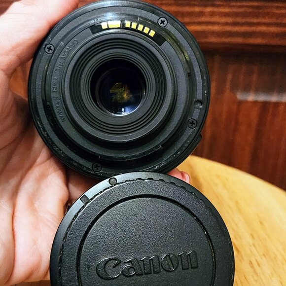 📷 Canon EOS Rebel T6 DSLR Camera and 18-55mm Lens with Tote! 📷 - Picture 6 of 7